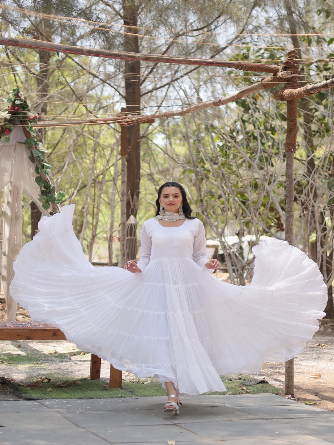 

Wedani Round Neck Long Sleeves Layered Georgette Anarkali Kurta With Trouser With Dupatta, White