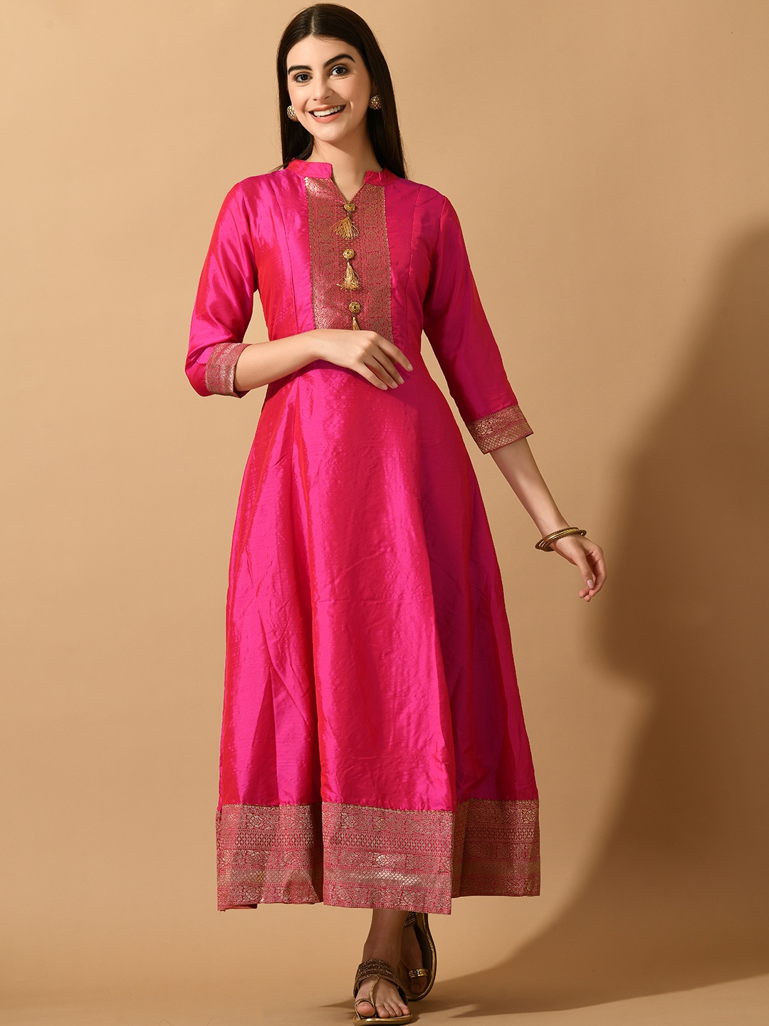 

KALINI Women Embroidered Flared Sleeves Kurta, Pink