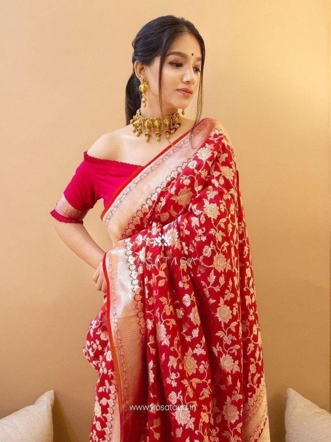 

ZIBLON Woven Design Zari Pure Silk Kanjeevaram Saree, Red