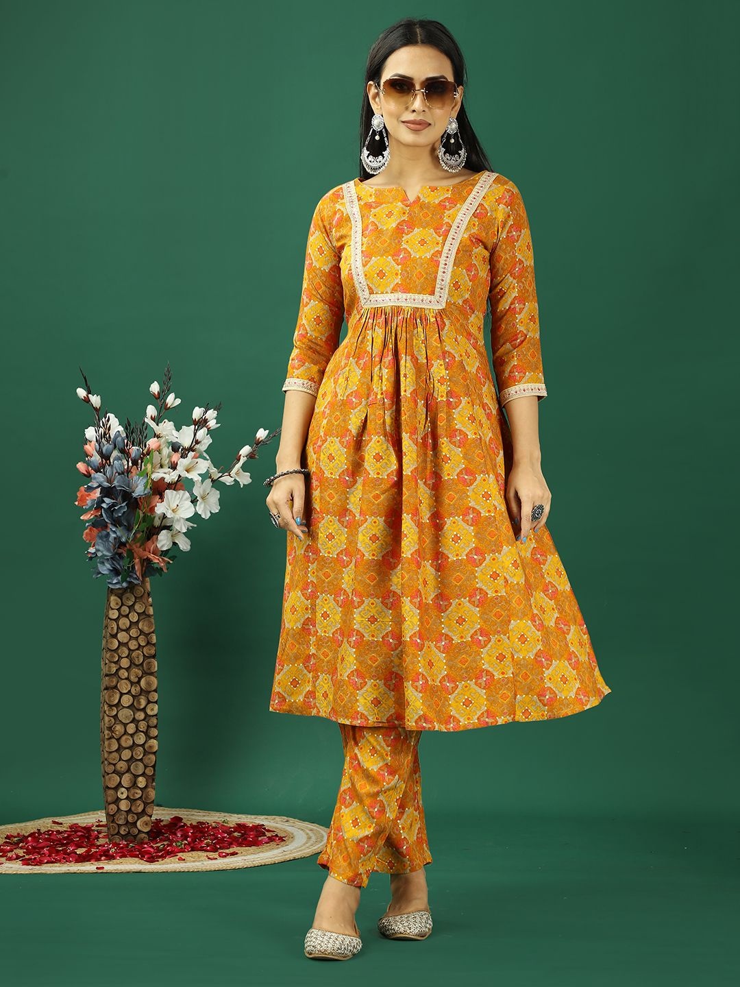 

Ethnovog Ethnic Motifs Sequinned Notch Neck A-Line Kurta With Trouser, Yellow