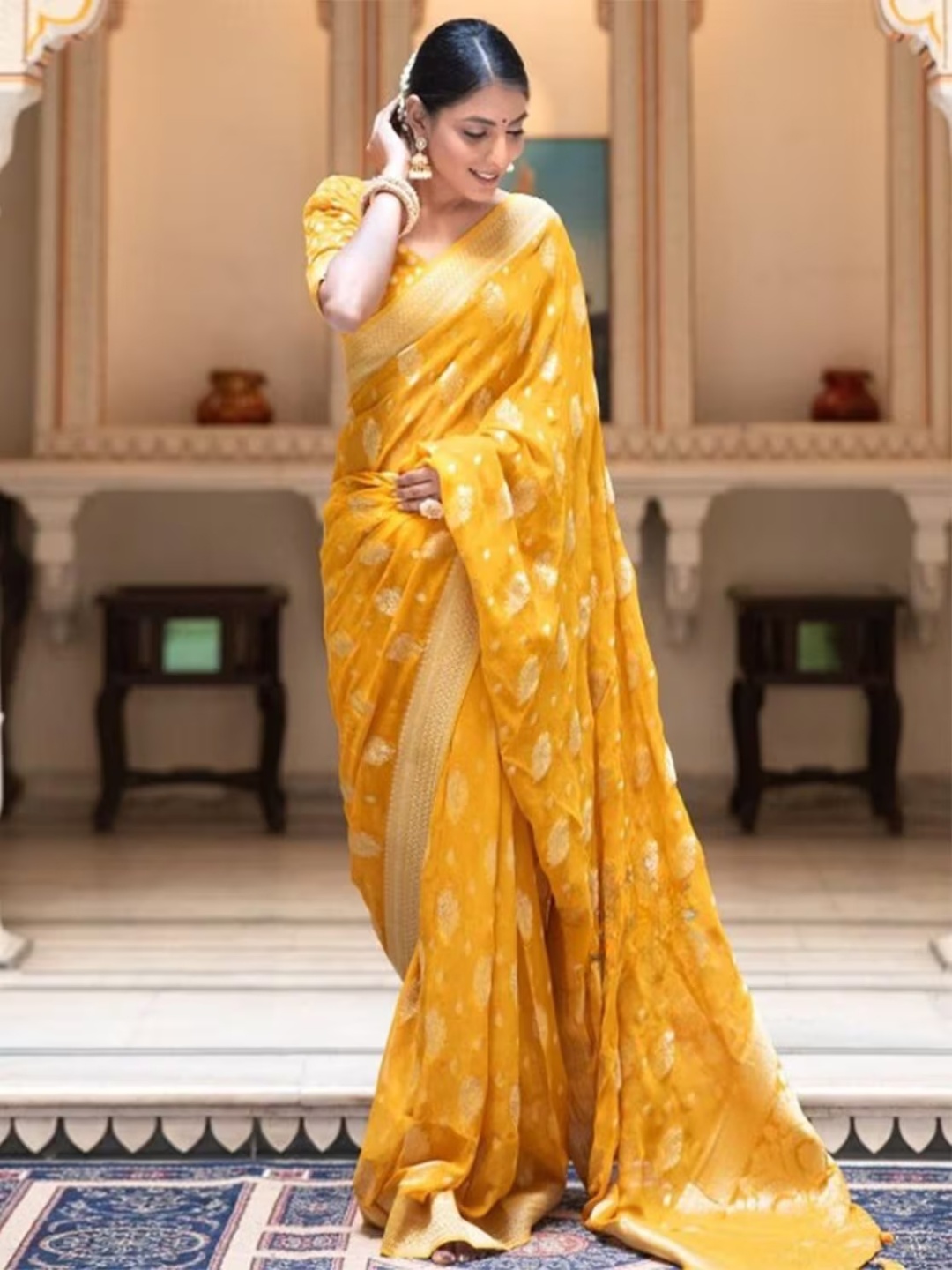 

Aldwych Woven Design Zari Banarasi Saree, Yellow