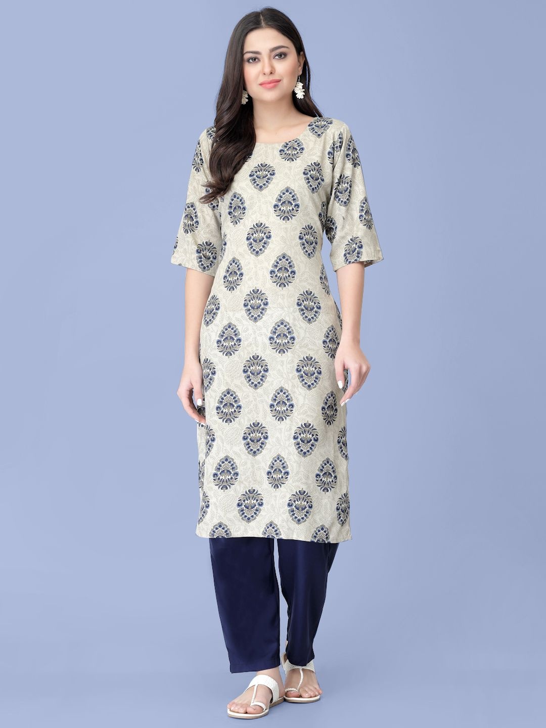 

7Threads Ethnic Motifs Printed Round Neck Straight Kurta With Trousers, Off white