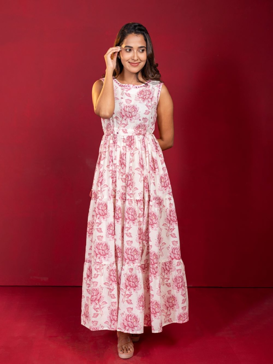 

Vinya Floral Printed Cotton Fit & Flared Dress, White