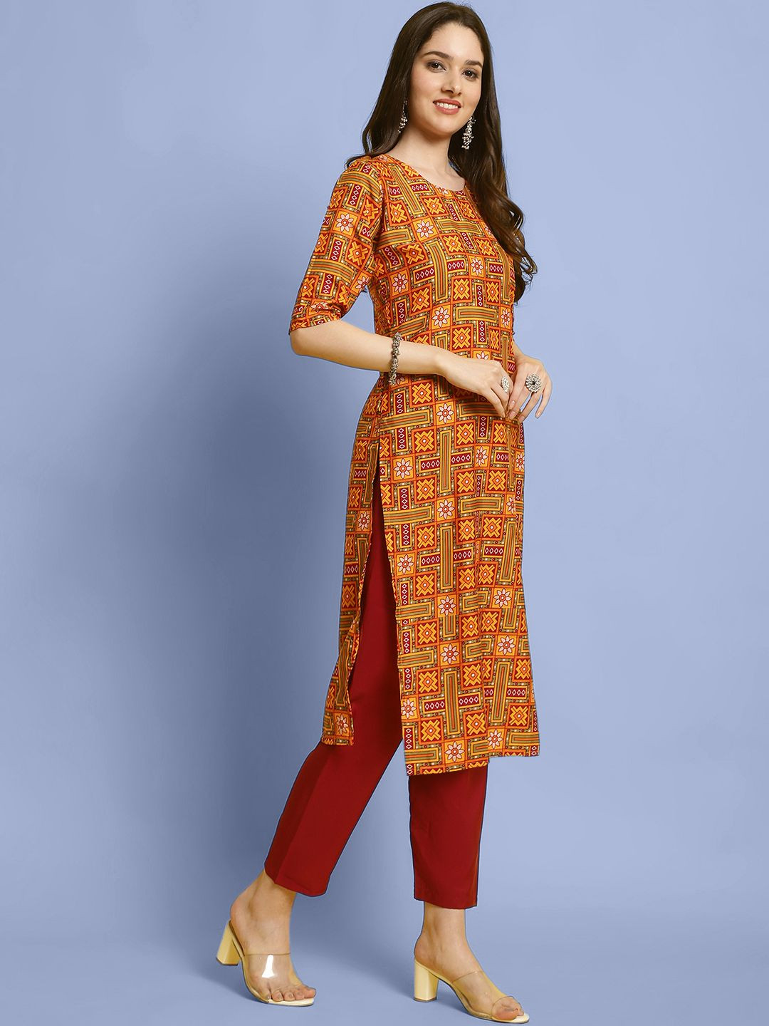 

7Threads Geometric Printed Straight Round-Neck Kurta With Trouser, Orange