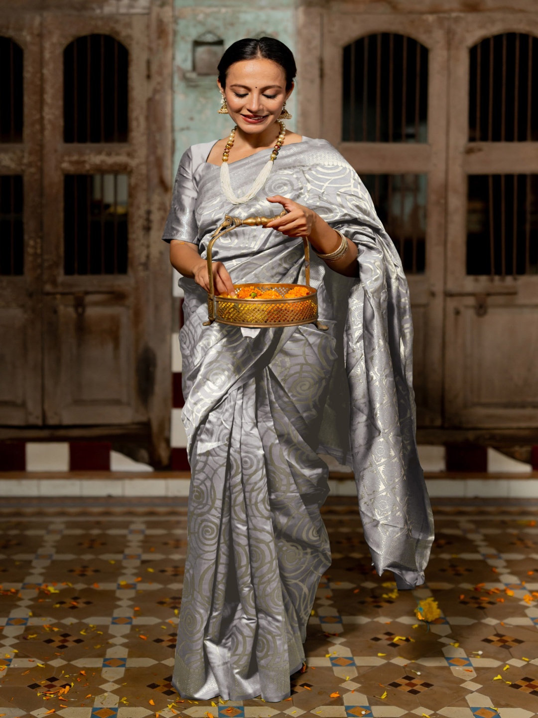 

Subham Woven Design Zari Silk Blend Banarasi Saree, Grey