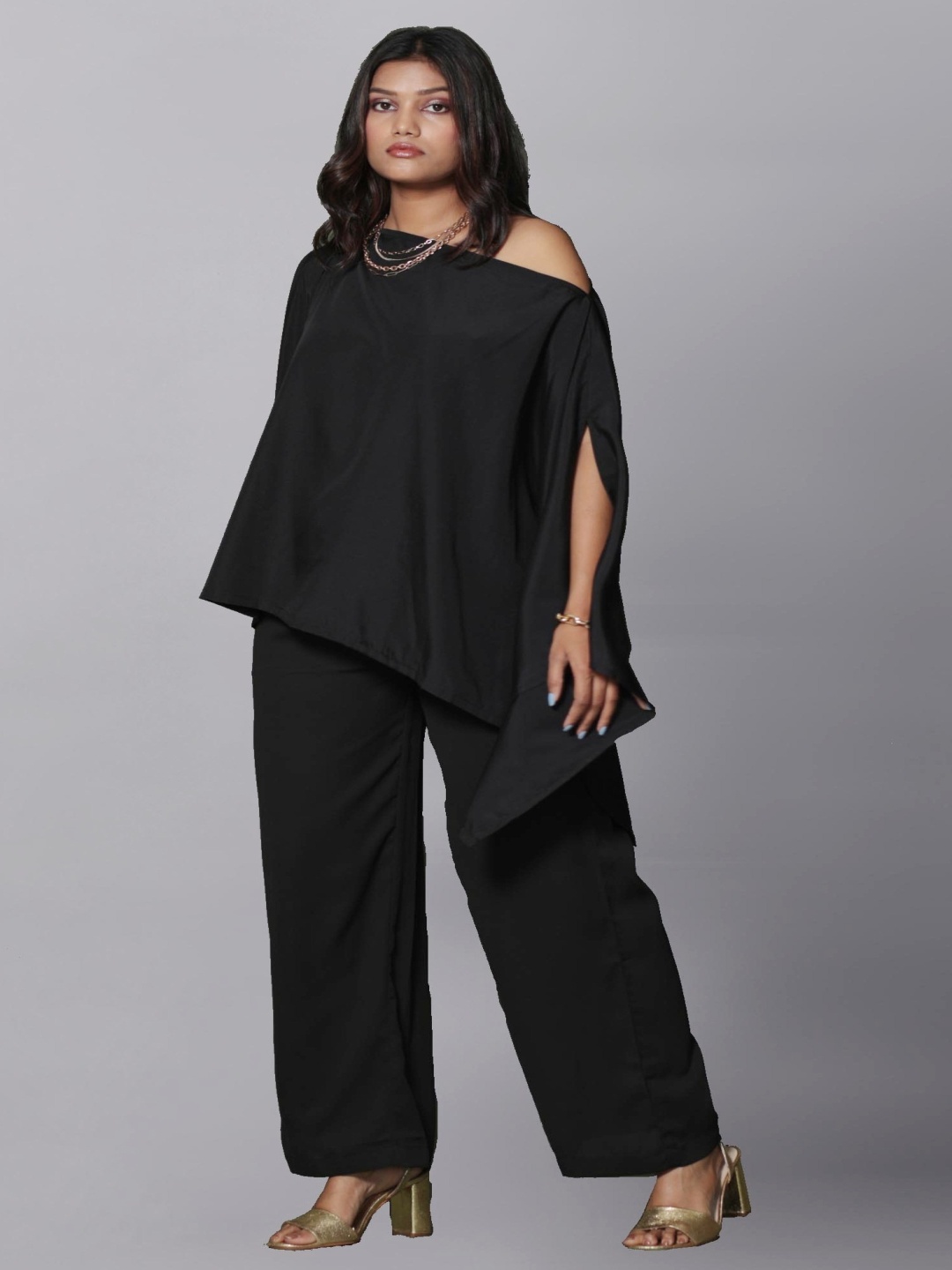 

Murcia Off-Shoulder Top & Flared Trouser, Black