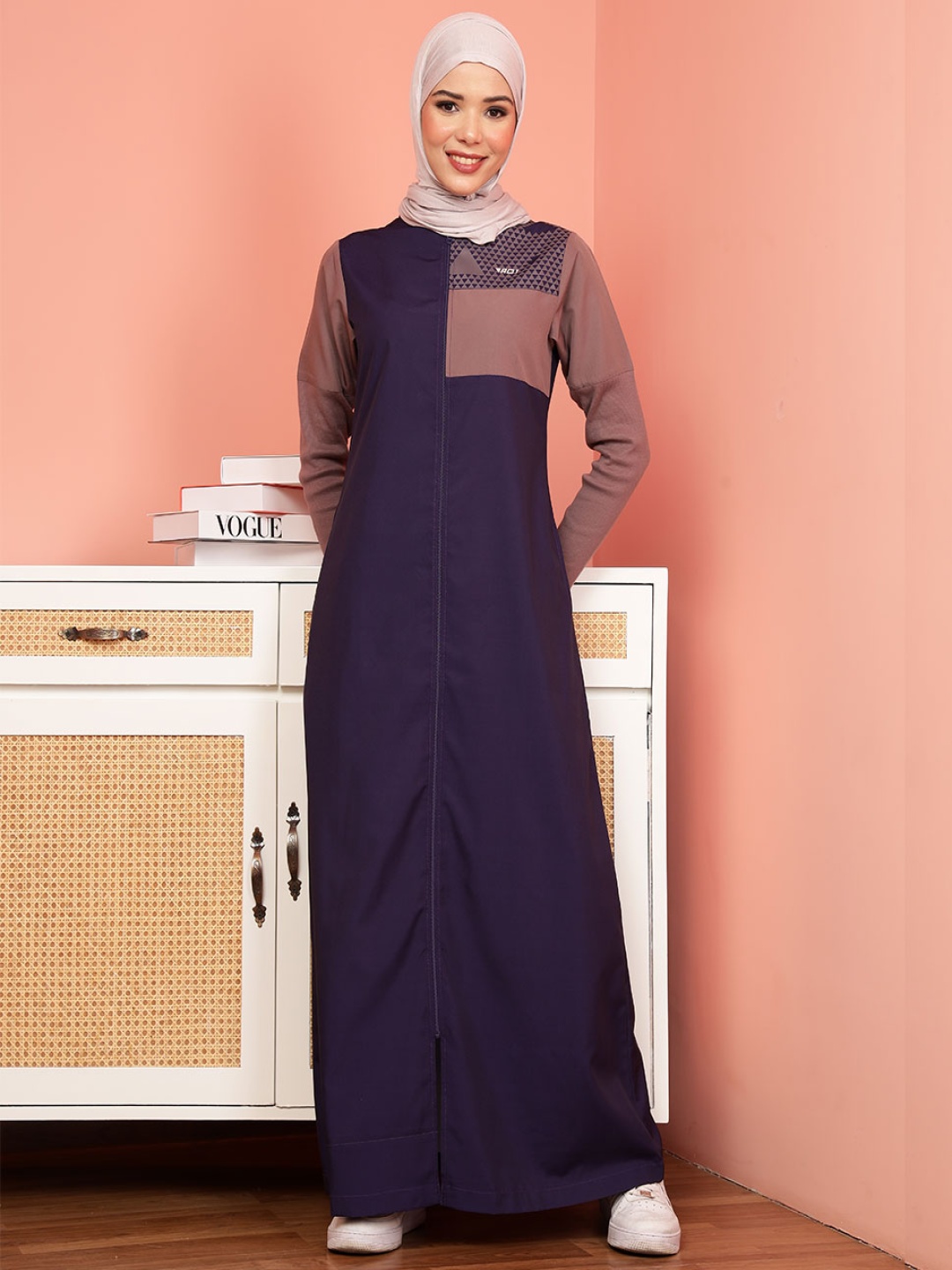 

IDH London Colourblocked Jilbab, Violet
