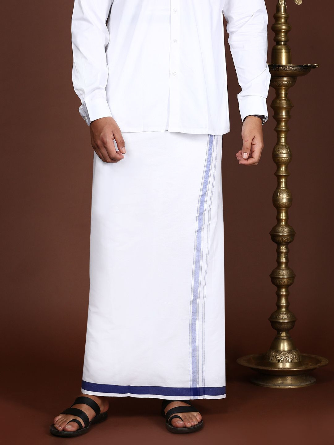 

WHITE HEART Men Pure Cotton Single Layer Dhoti with Coloured Border