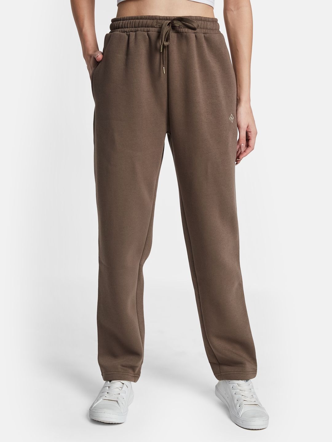 

METTLE Women Mid Rise Track Pants, Brown