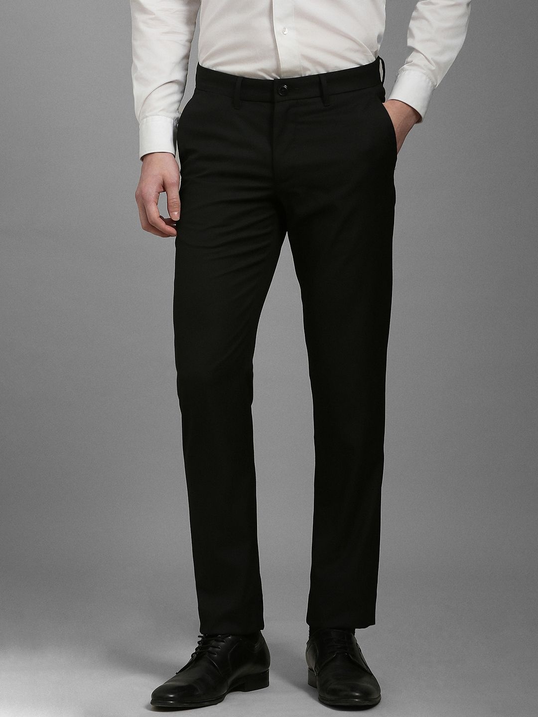 

Louis Philippe Sport Men Slim Fit Formal Trousers, Black