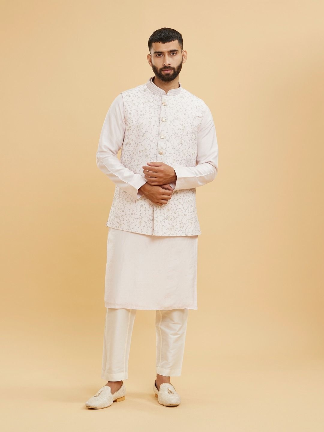 

Twamev Floral Embroidered Mandarin Collar Straight Kurta With Trouser & Nehru Jacket, Pink