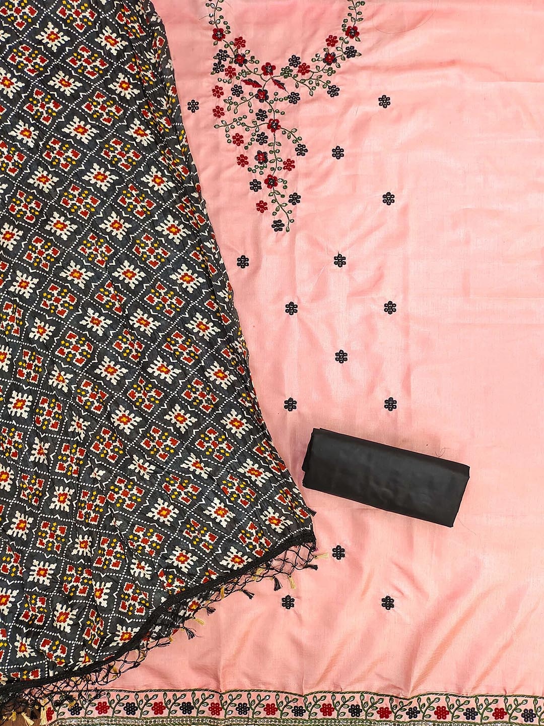 

KALINI Floral Embroidered Sequinned Unstitched Dress Material, Peach