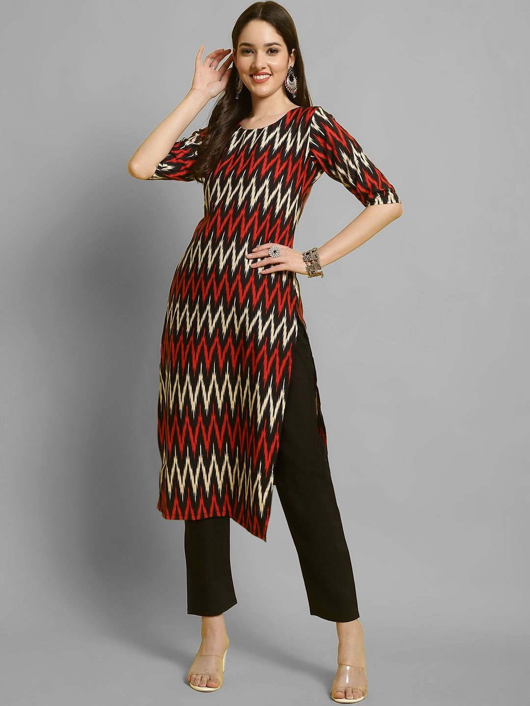 

7Threads Chevron Printed Round Neck Straight Kurta With Trousers, Black