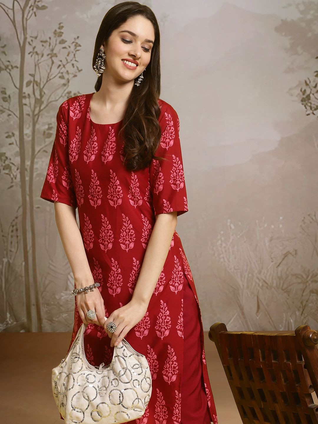 

7Threads Floral Printed Round Neck Straight Kurta With Trouser, Red