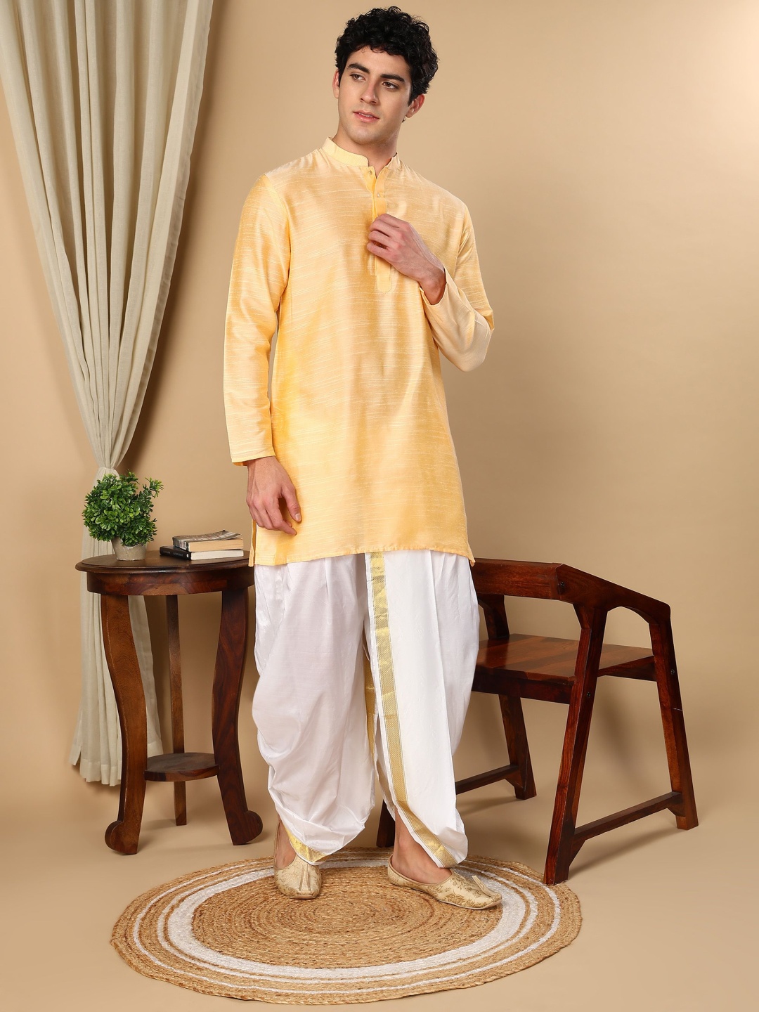 

TATTVA Mandarin Collar Pure Cotton Straight Kurta, Yellow