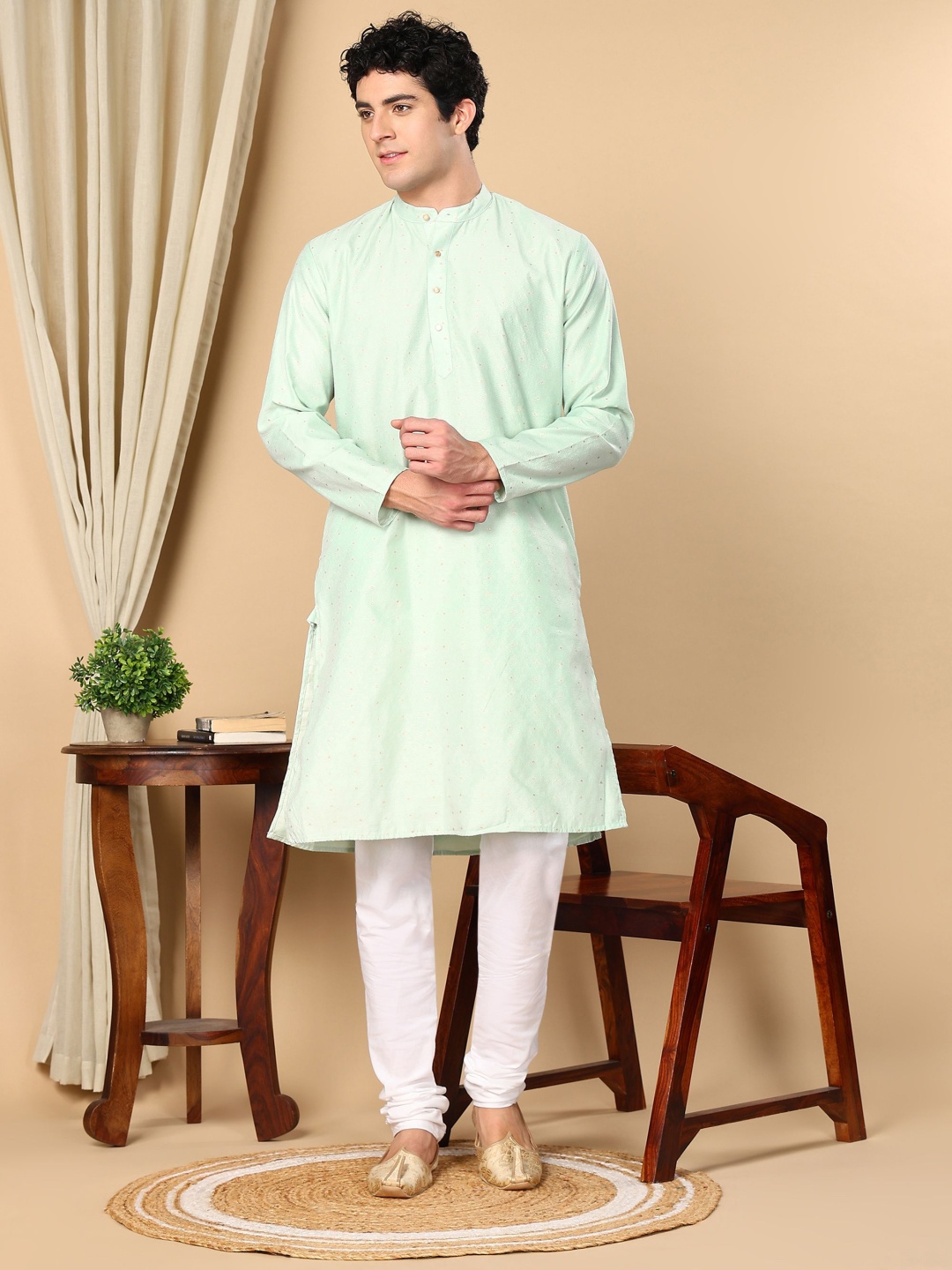 

TATTVA Woven Design Band Collar Embellished Straight Kurta With Pyjamas, Green