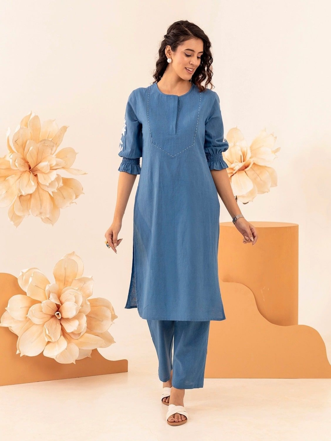 

MISRI Embellished Straight Pure Cotton Kurta with Trouser, Blue