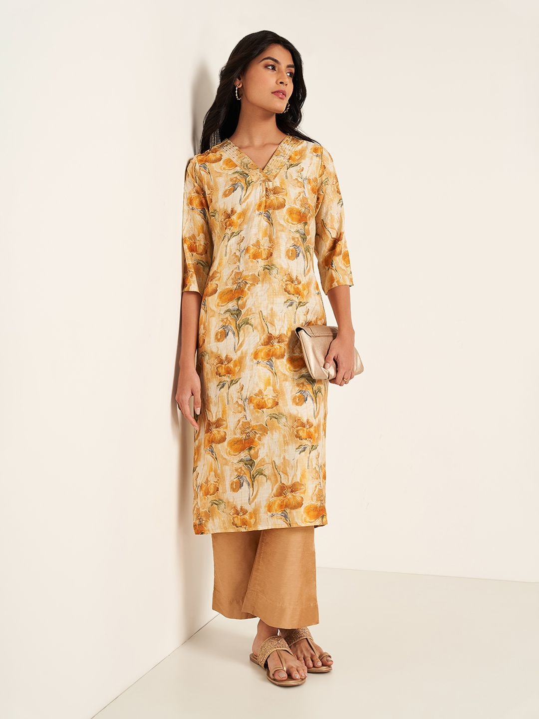 

RANGMANCH BY PANTALOONS Floral Printed Kurta, Yellow