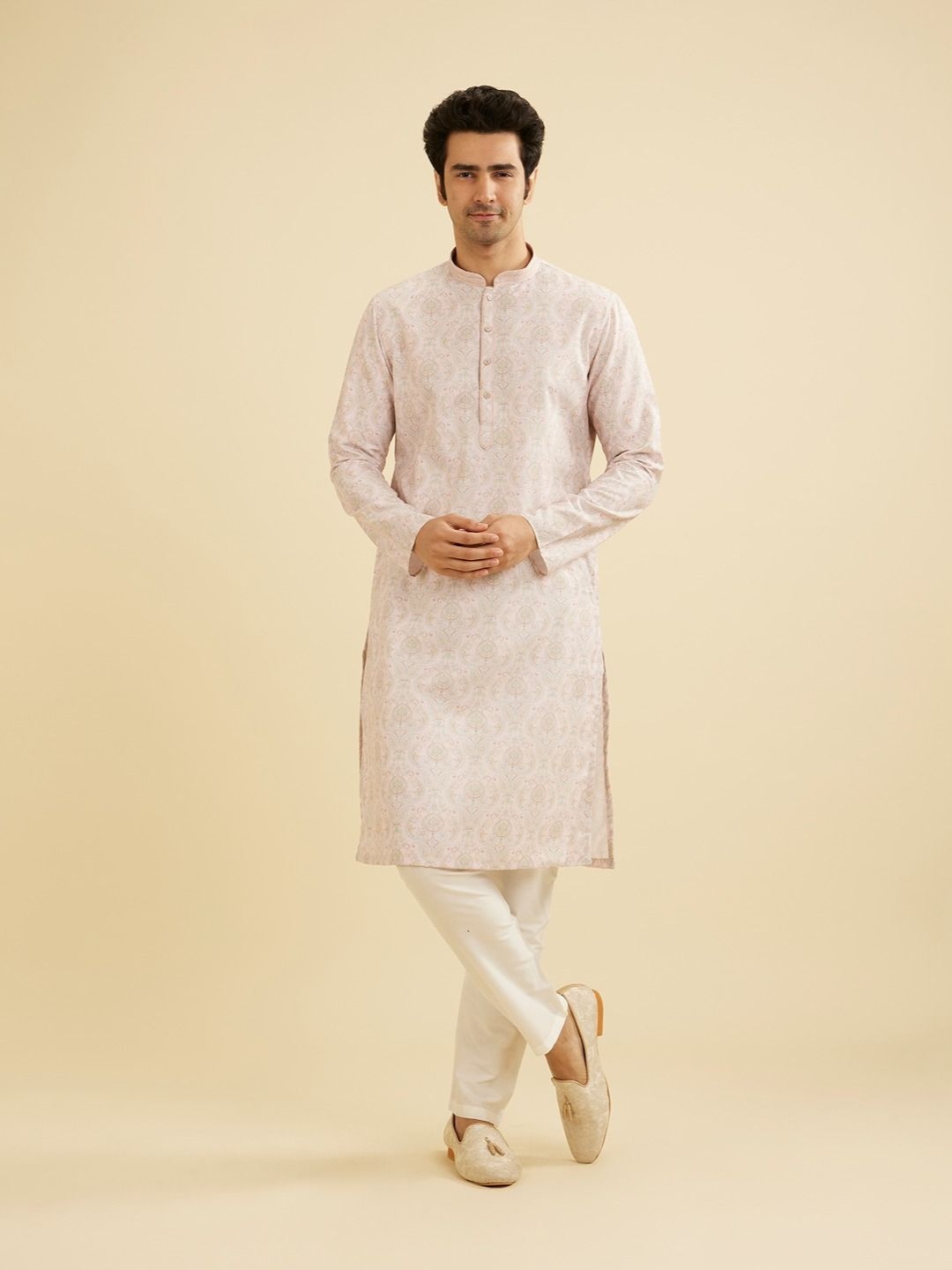 

Manyavar Men Embroidered Regular Kurta with Pyjamas And Jacket, Peach