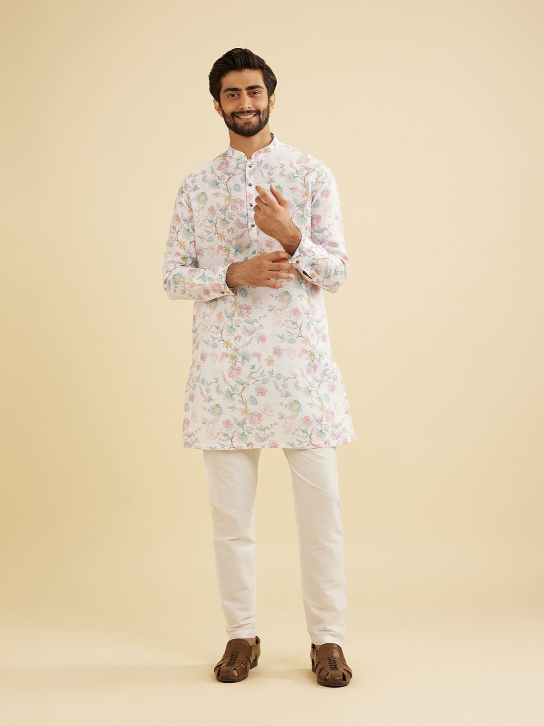 

Manyavar Floral Printed Mandarin Collar Straight Kurta, Off white