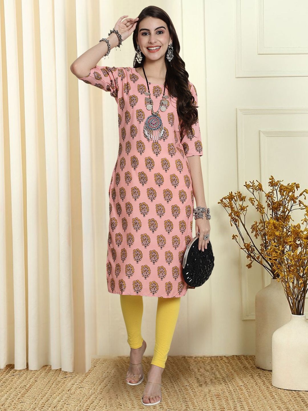 

7Threads Ethnic Motifs Printed Round Neck Straight Shaped Kurta, Peach