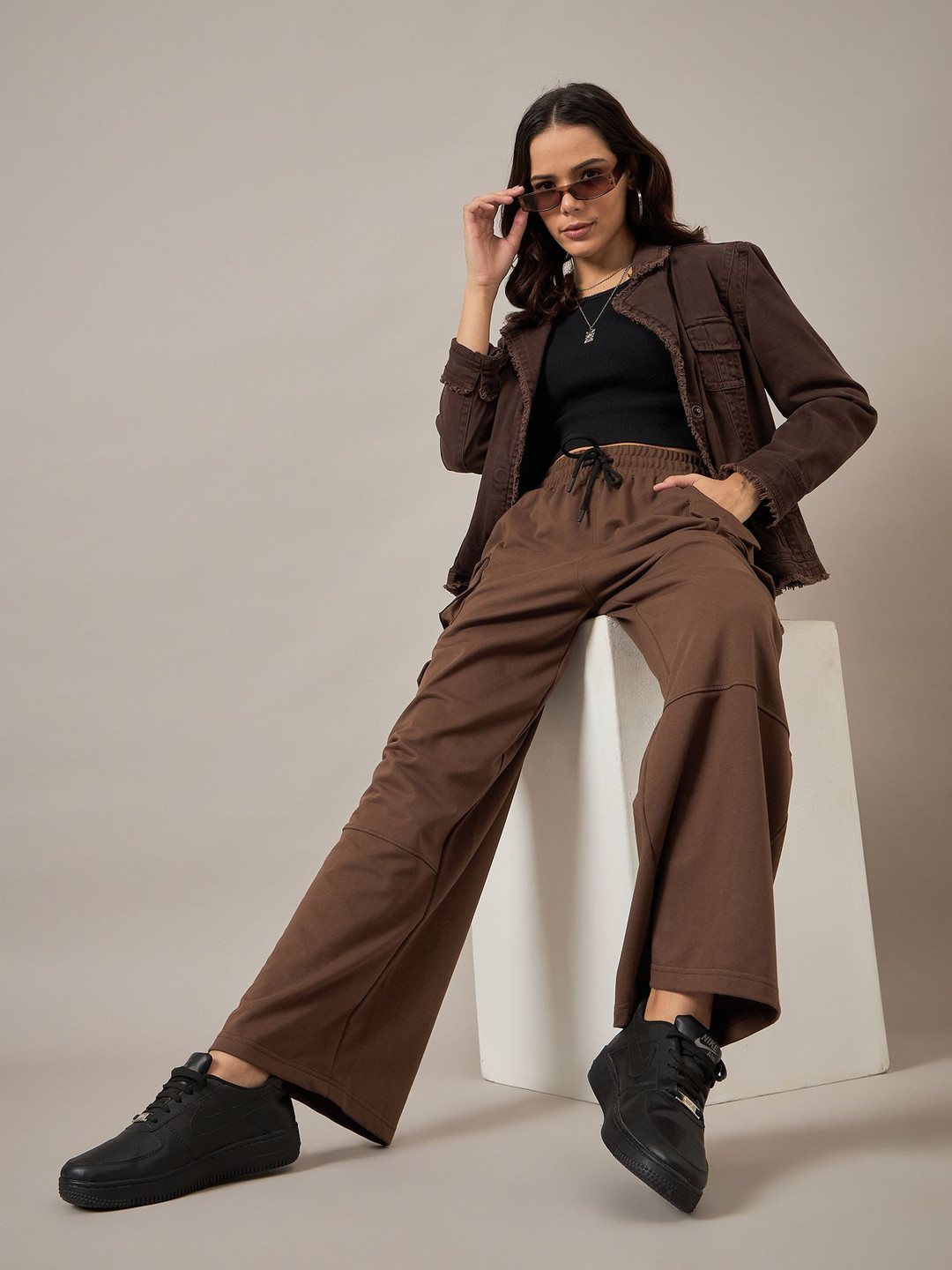 

The Roadster Lifestyle Co Women Baggy-Fit Mid-Rise Cargo Track Pants, Brown
