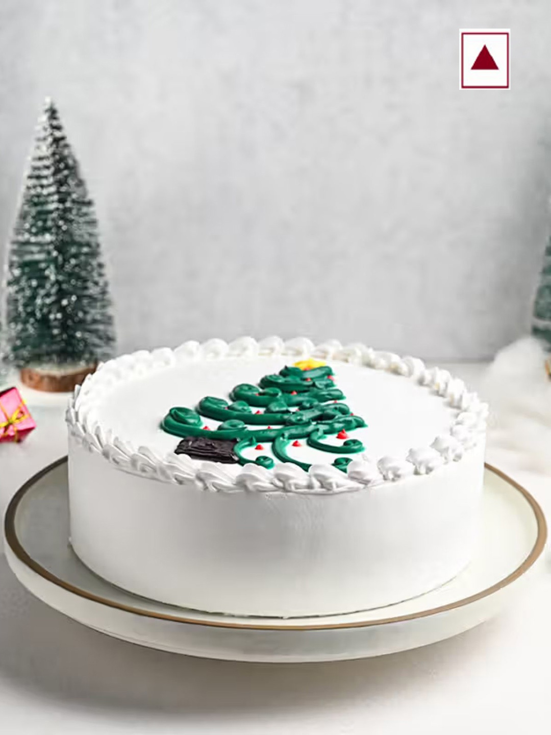 

Floweraura Festive Christmas Tree Vanilla Flavour Round Shape Cake-2kg, White