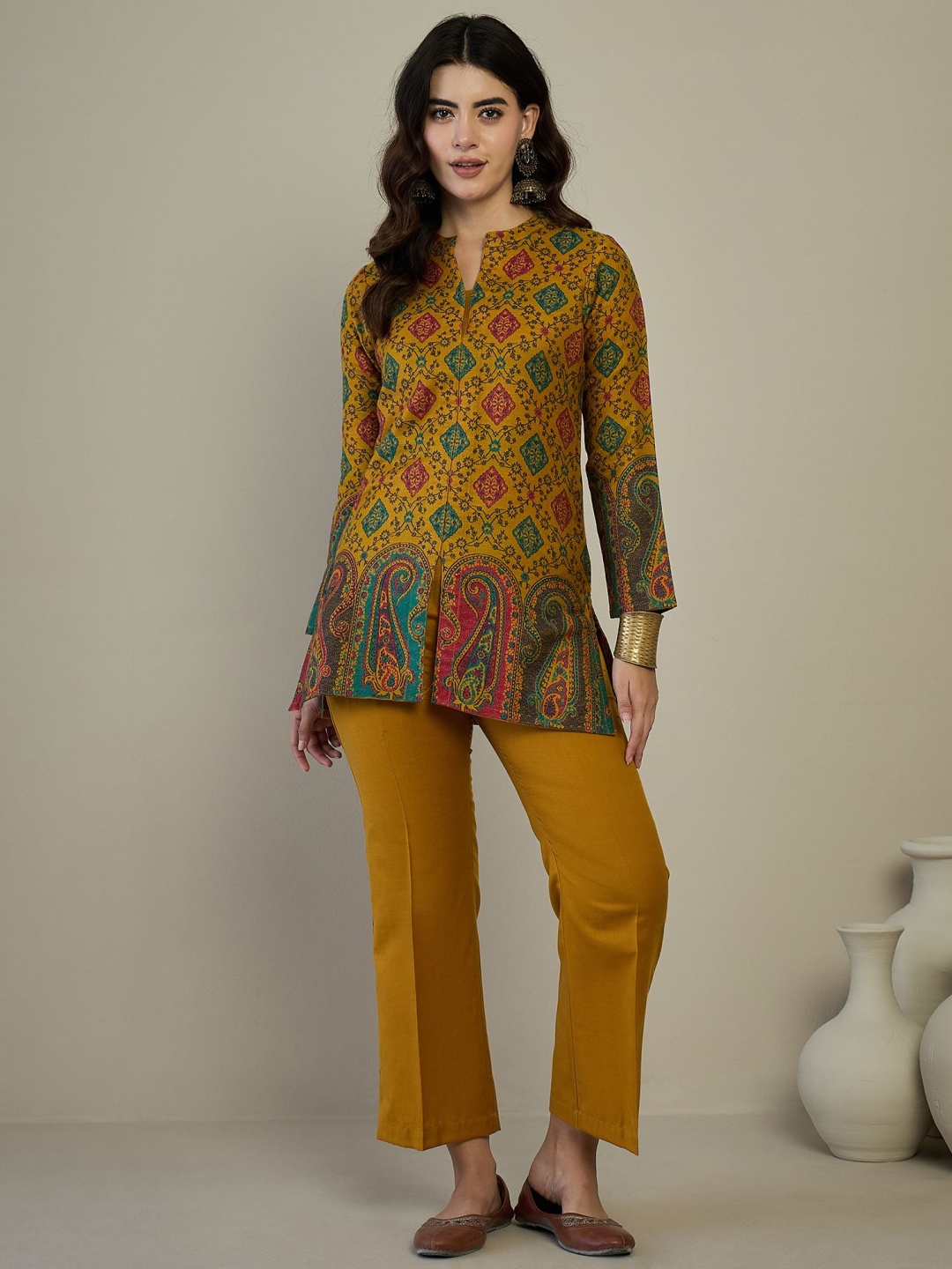 

SAHASIKA Printed Mandarin Collar Long Sleeves Top With Trouser, Mustard