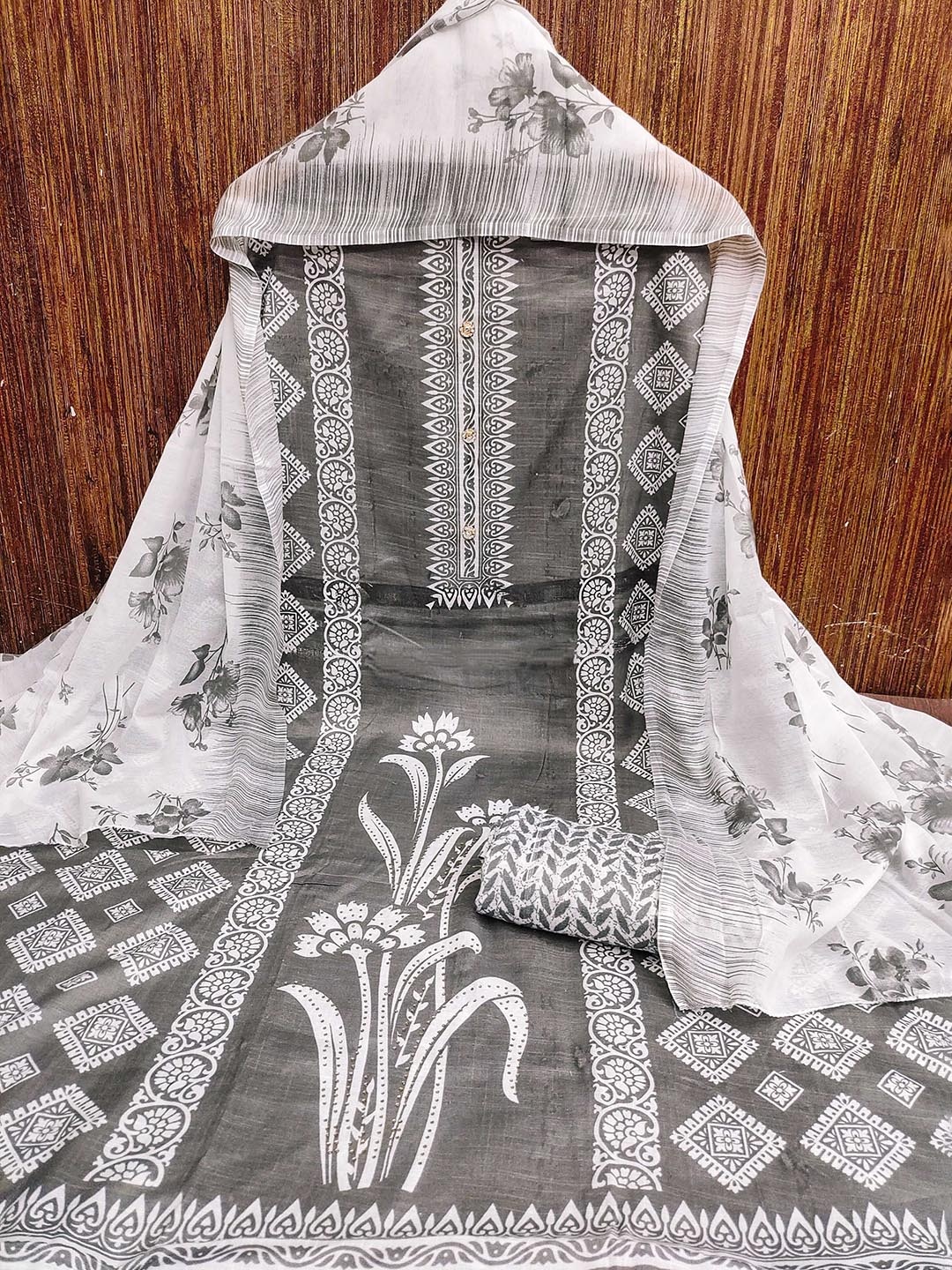 

KALINI Floral Printed Unstitched Dress Material, Grey