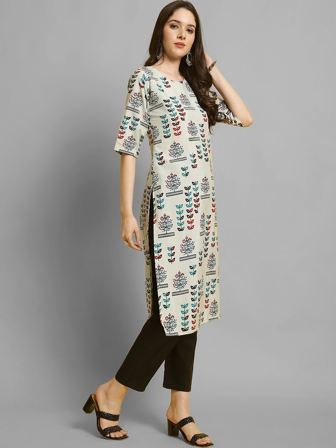 

7Threads Floral Printed Round Neck Straight Kurta with Trouser, Beige