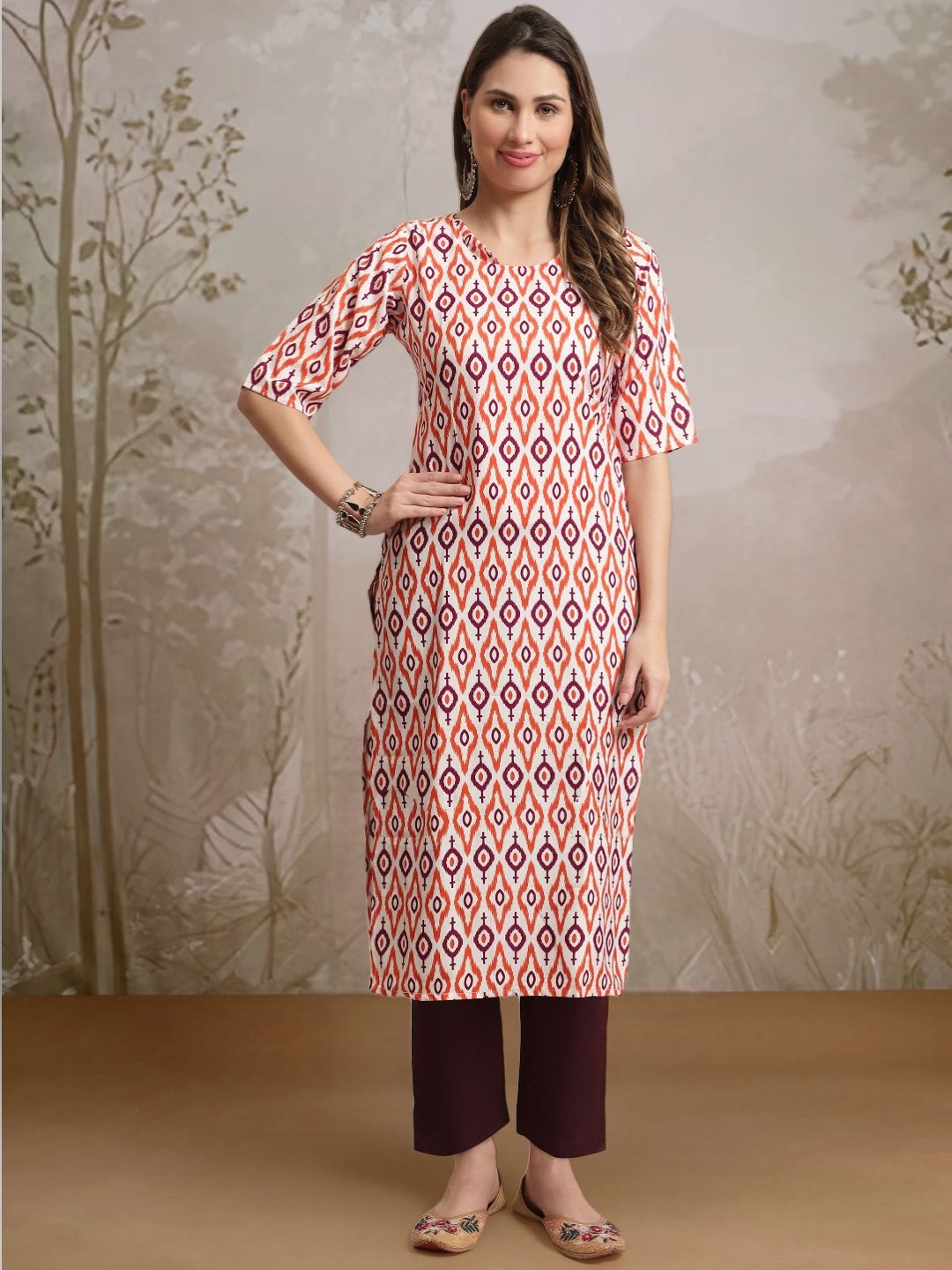 

7Threads Geometric Printed Round Neck Kurta with Trousers, White