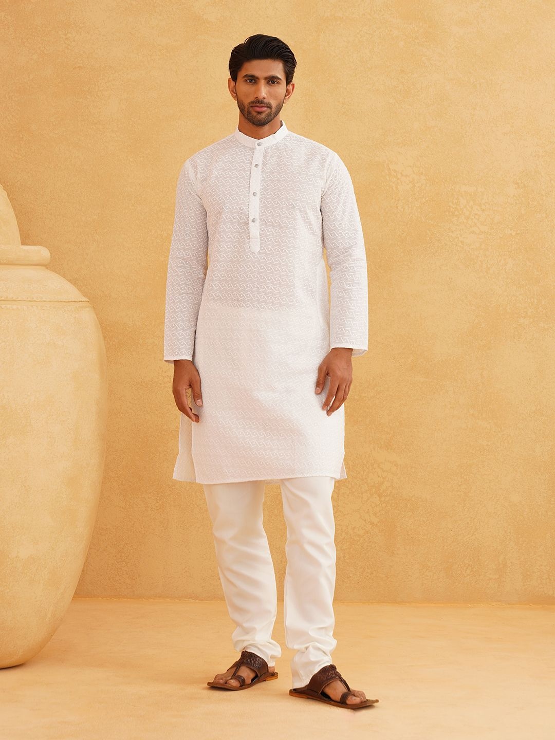 

SOJANYA Ethnic Motifs Chikankari Band Collar Pure Cotton Straight Long Kurta, White