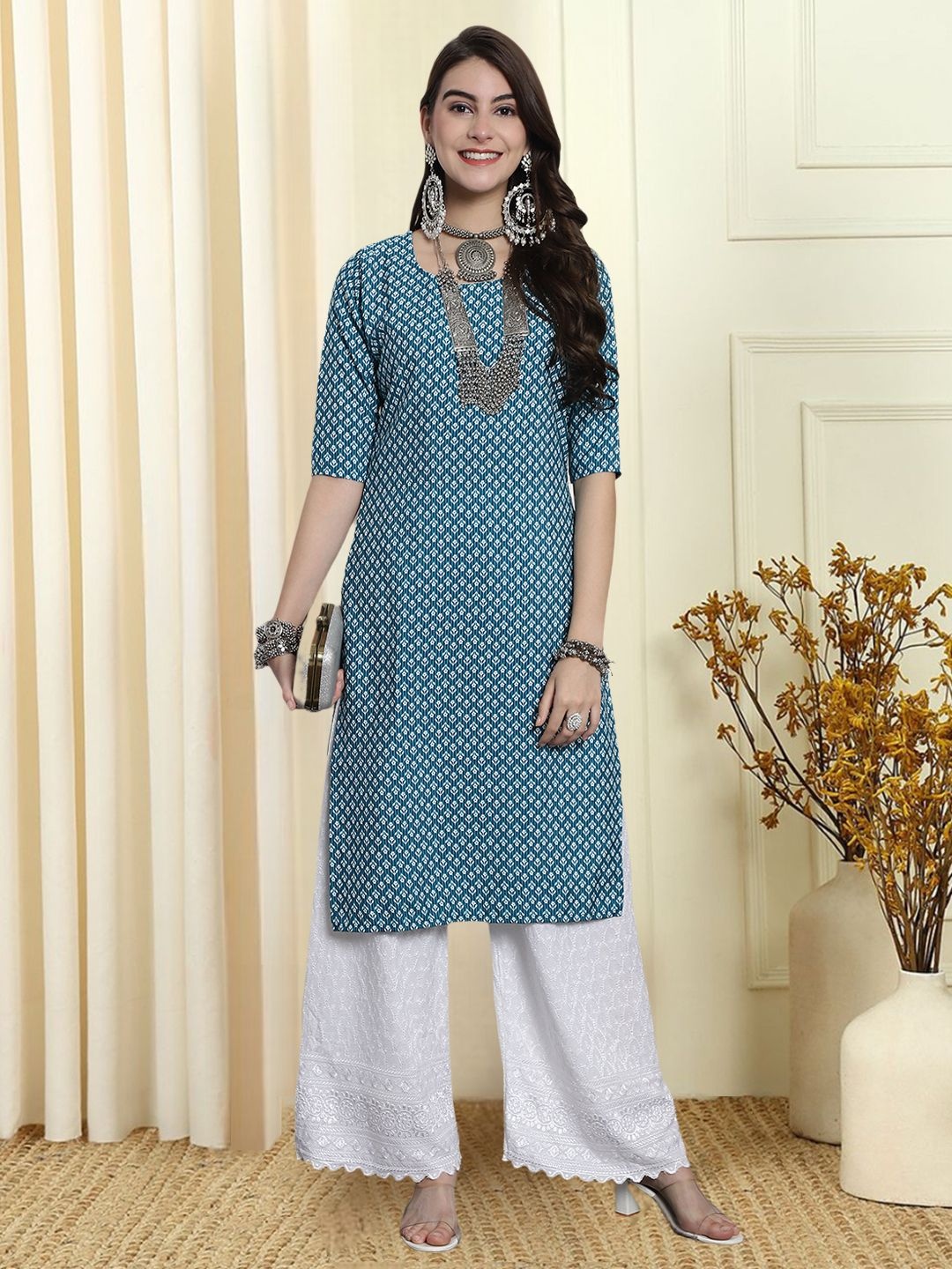 

7Threads Floral Printed Round Neck Straight Shaped Kurta, Blue
