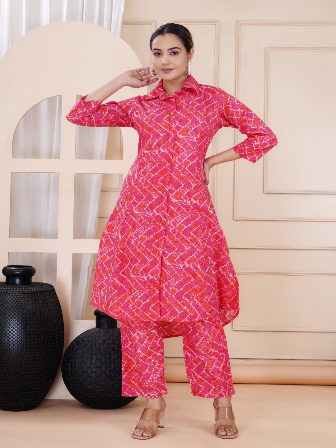 

TRUVON FASHIONS Printed Shirt Collar Three-Quarter Sleeves Tunic With Trouser, Pink