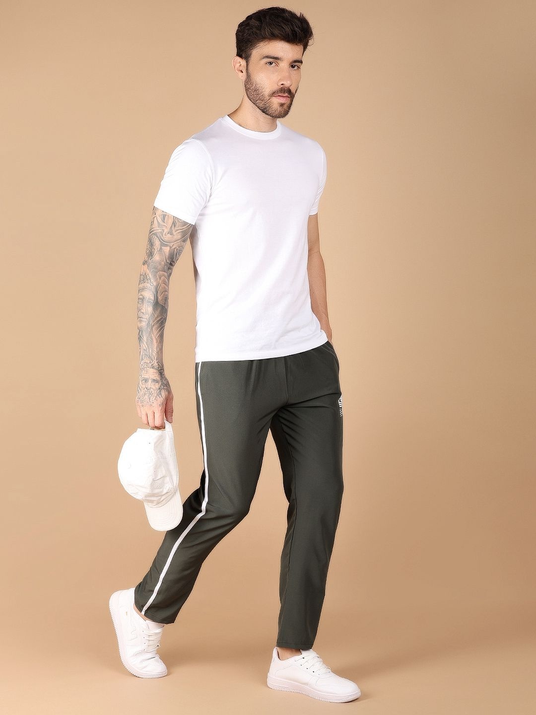

V-Mart Men Cotton Regular Fit Track Pants, Olive