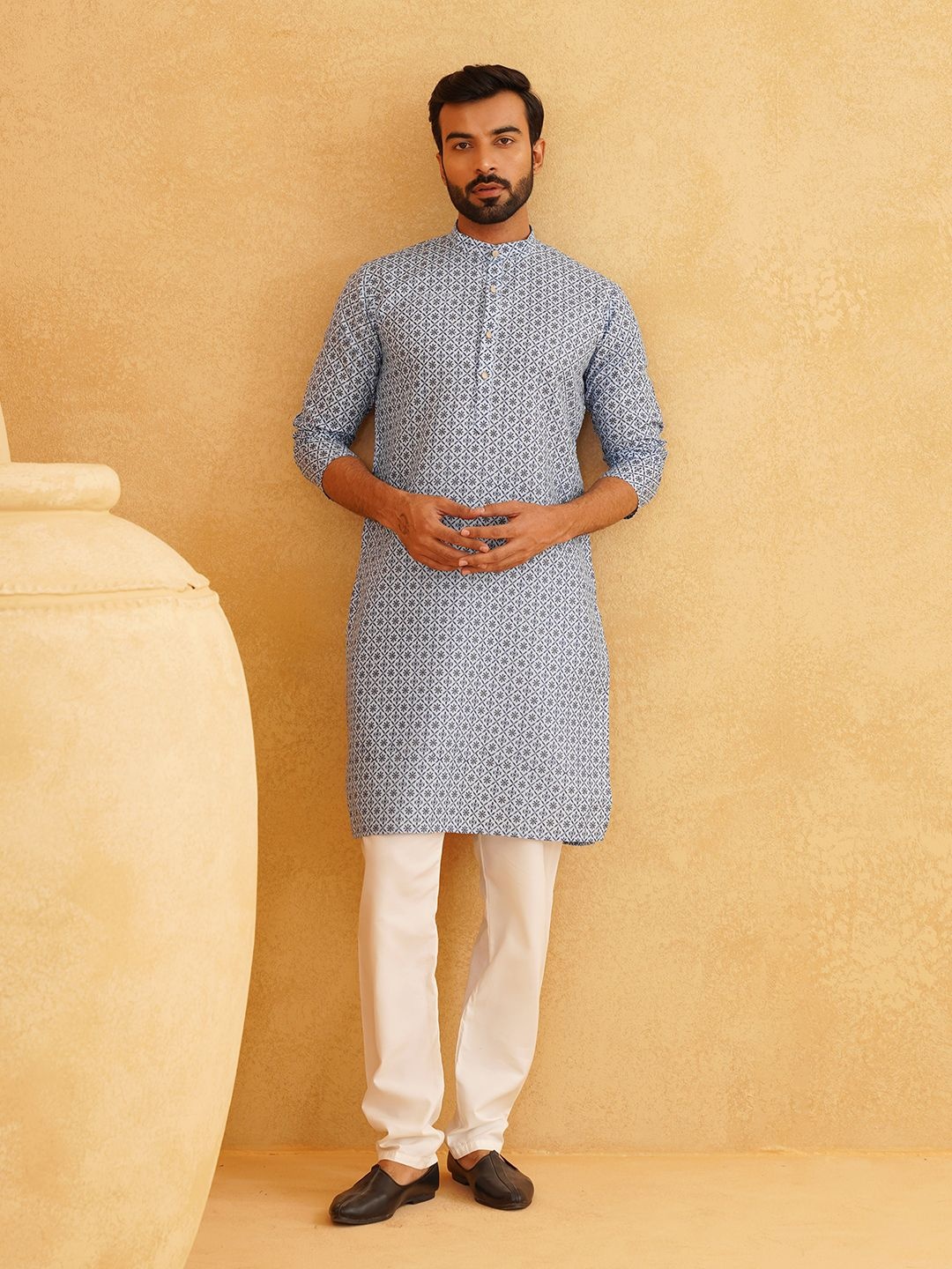 

SOJANYA Floral Printed Band Collar Cotton Linen Straight Kurta With Churidar, Blue