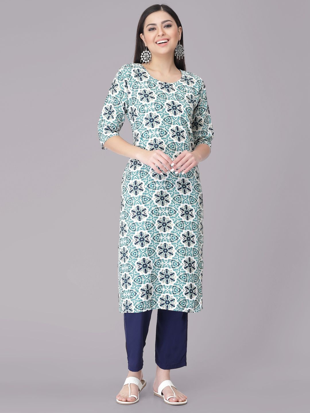 

7Threads Floral Printed Round Neck Straight Kurta With Trouser, Blue