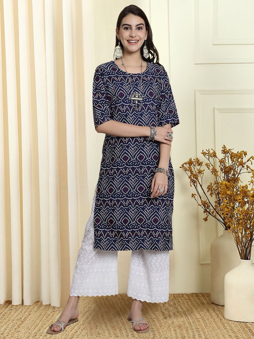 

7Threads Bandhani Printed Round Neck Kurta, Blue