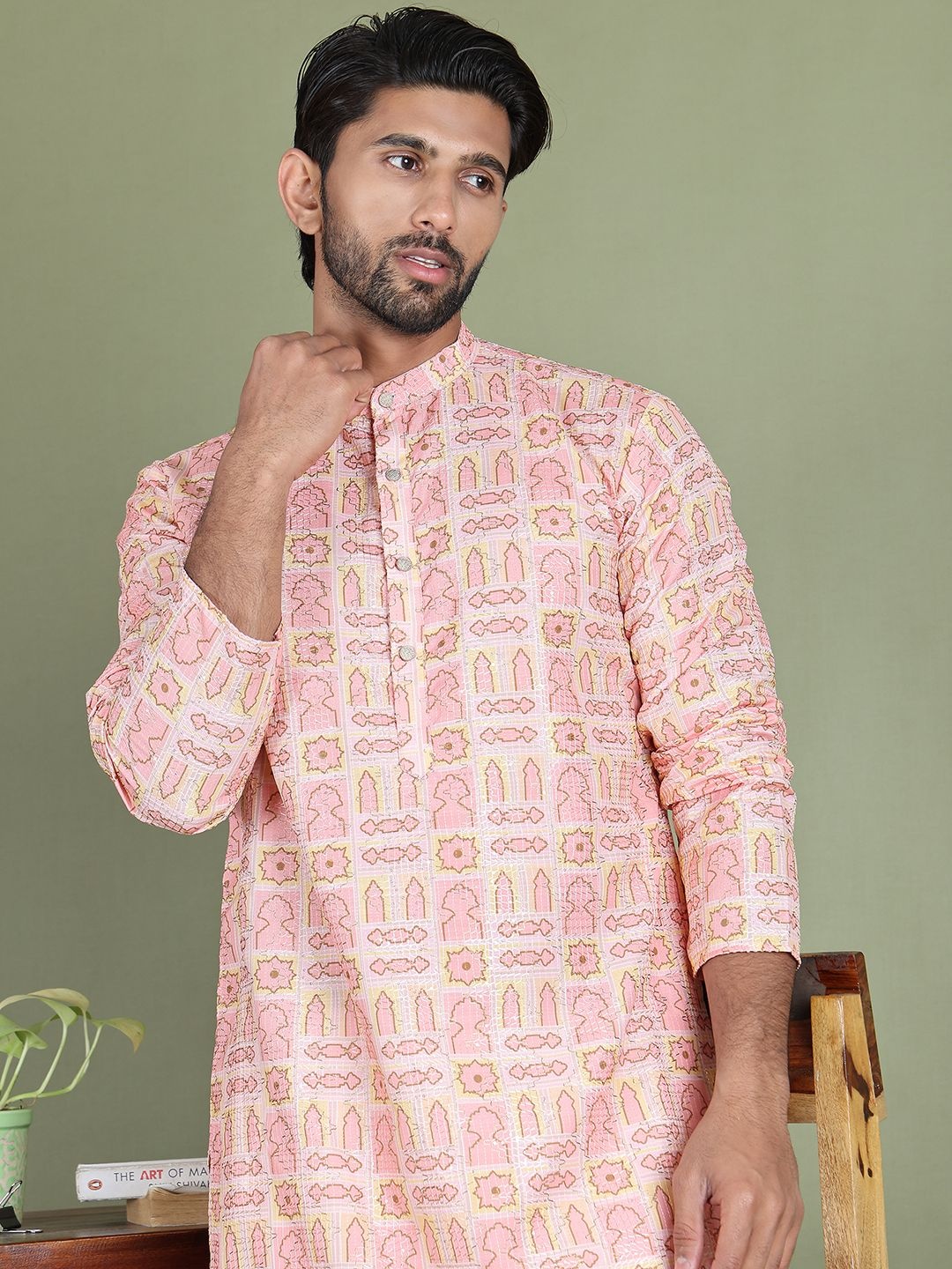 

Jompers Geometric Printed Sequinned Mandarin Collar Straight Kurta, Peach