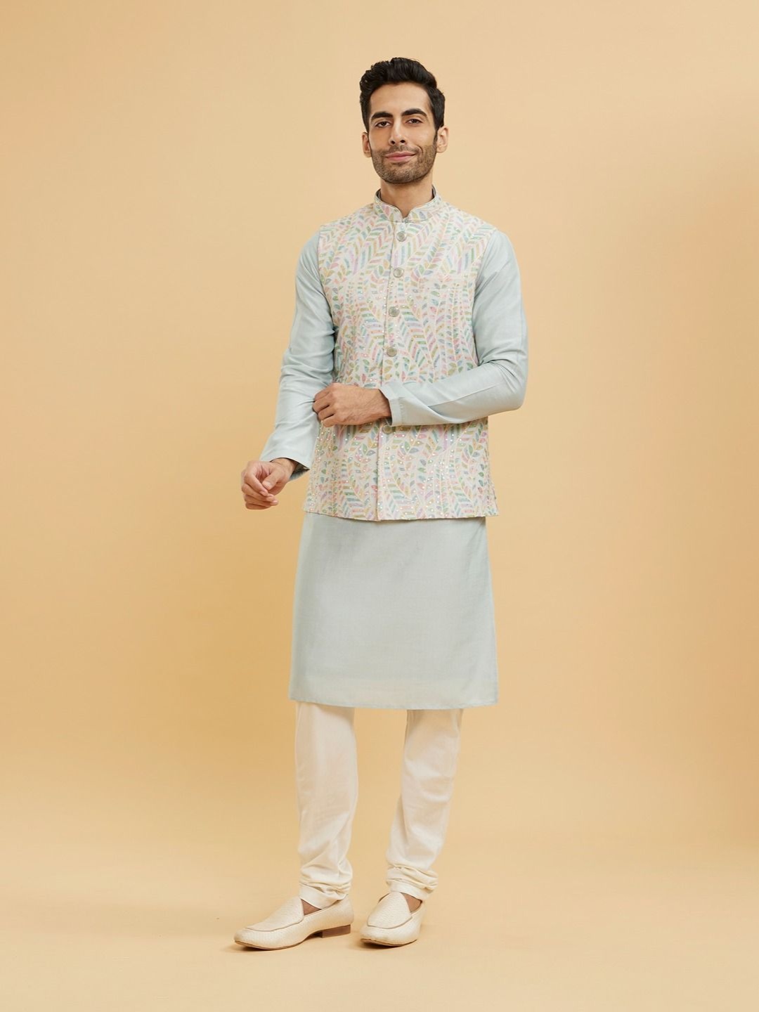 

Twamev Floral Printed Mandarin Collar Straight Kurta With Churidar & Nehru Jacket, Grey