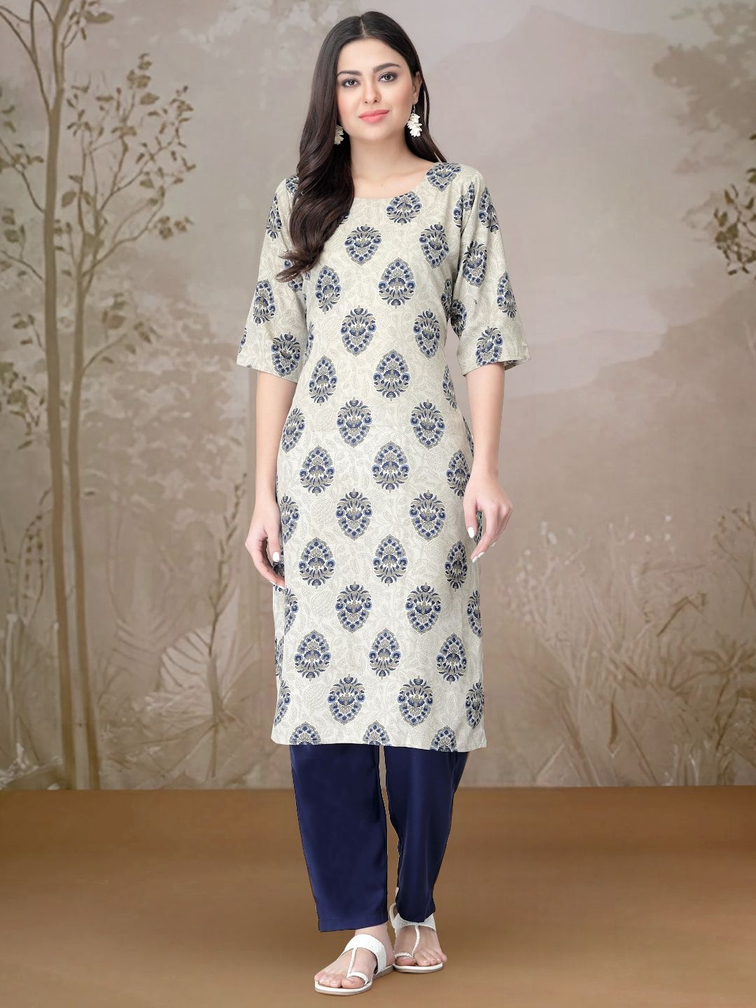 

7Threads Ethnic Motifs Printed Round Neck Straight Kurta With Trousers, Blue
