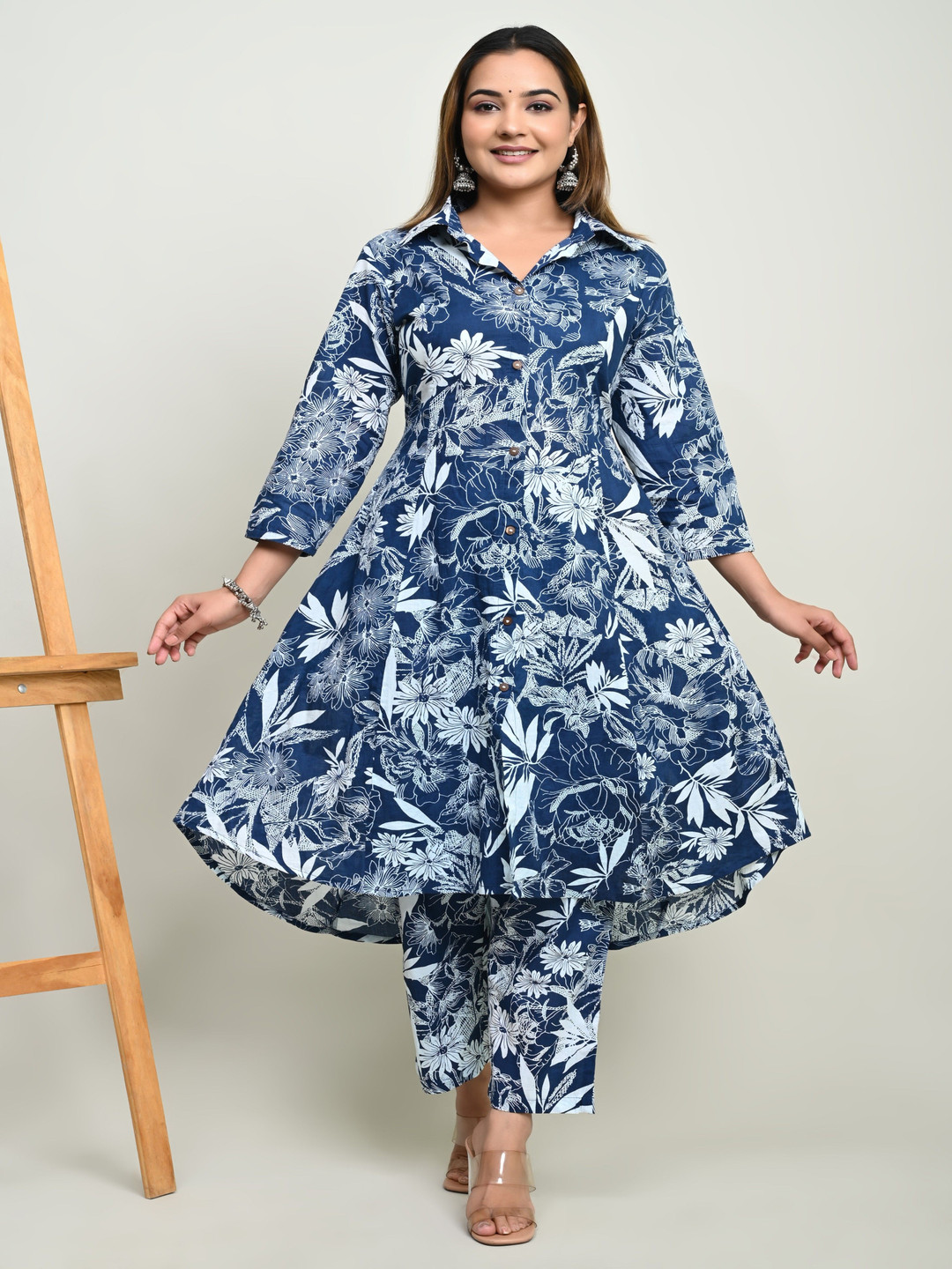 

TRUVON FASHIONS Printed Shirt Collar Three-Quarter Sleeves Tunic With Trouser, Blue