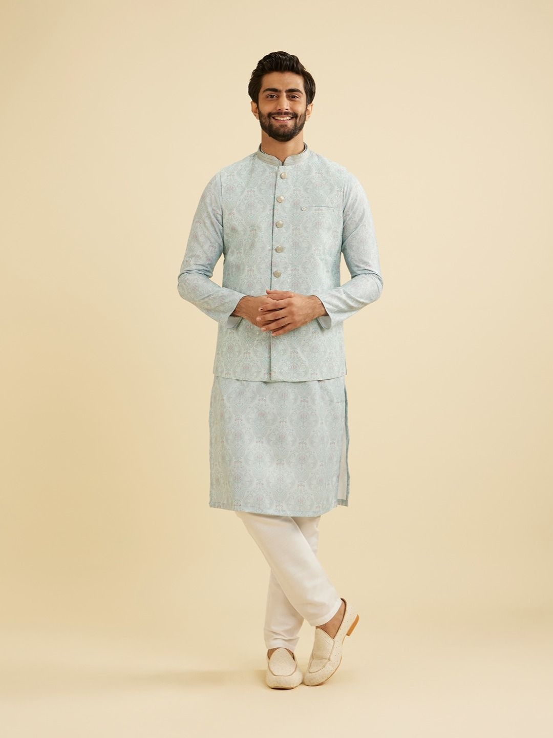 

Manyavar Men Embroidered Regular Sequinned Kurta with Pyjamas And Nehru Jacket, Green