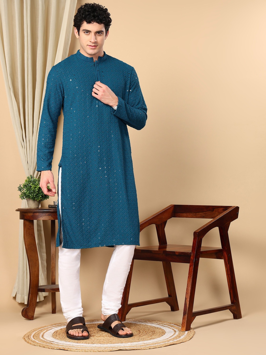 

TATTVA Ethnic Motifs Embroidered Mandarin Collar Pure Cotton Straight Kurta With Pyjamas, Blue