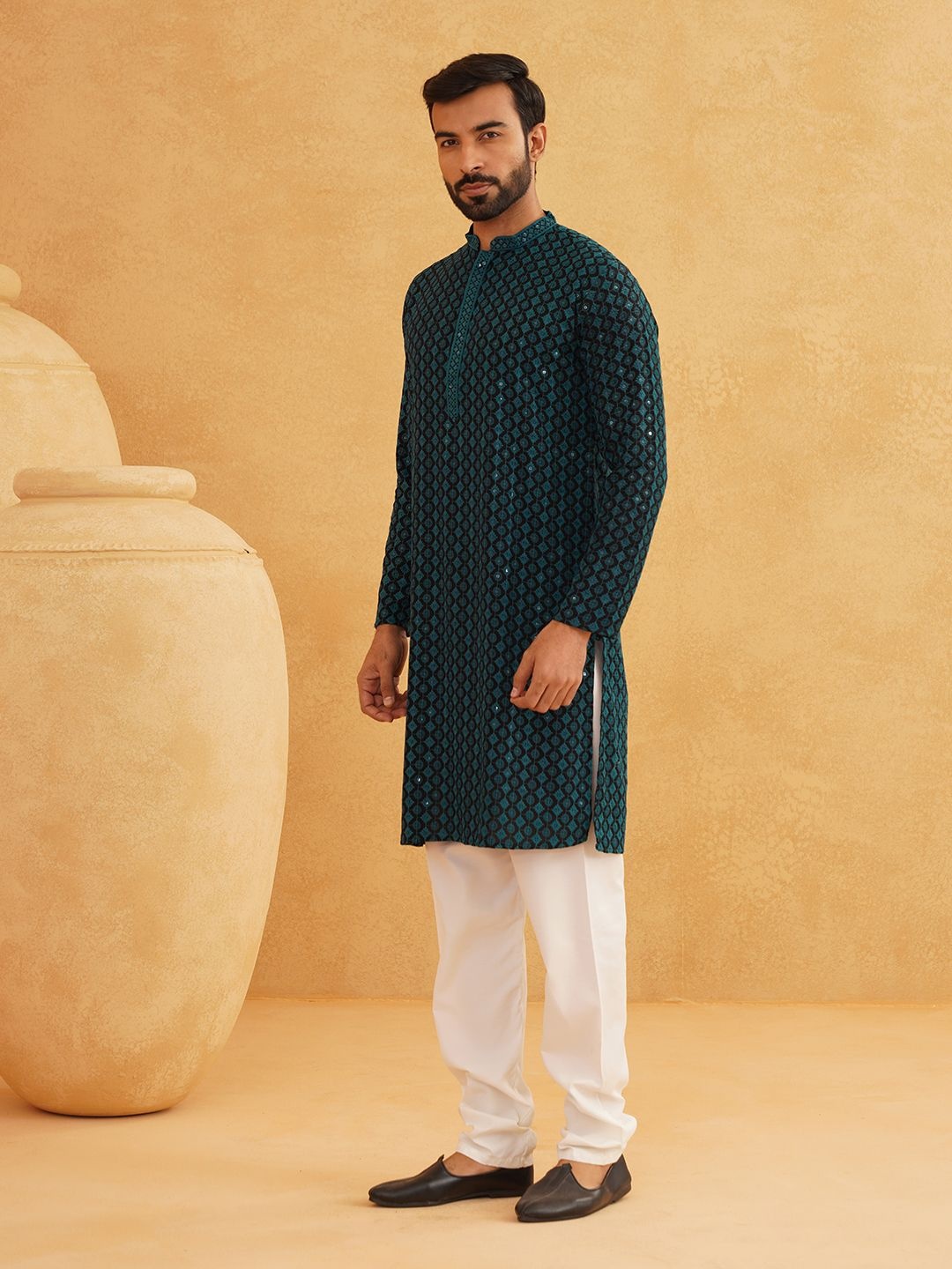 

SOJANYA Floral Sequinned Mandarin Collar Pure Cotton Straight Long Kurta, Teal