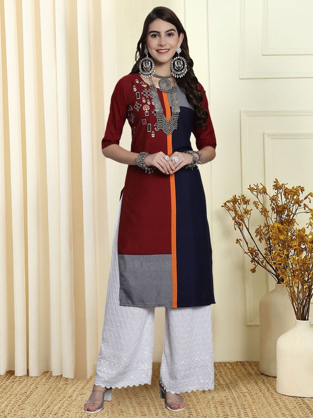 

7Threads Ethnic Motifs Printed Round Neck Straight Kurta, Maroon