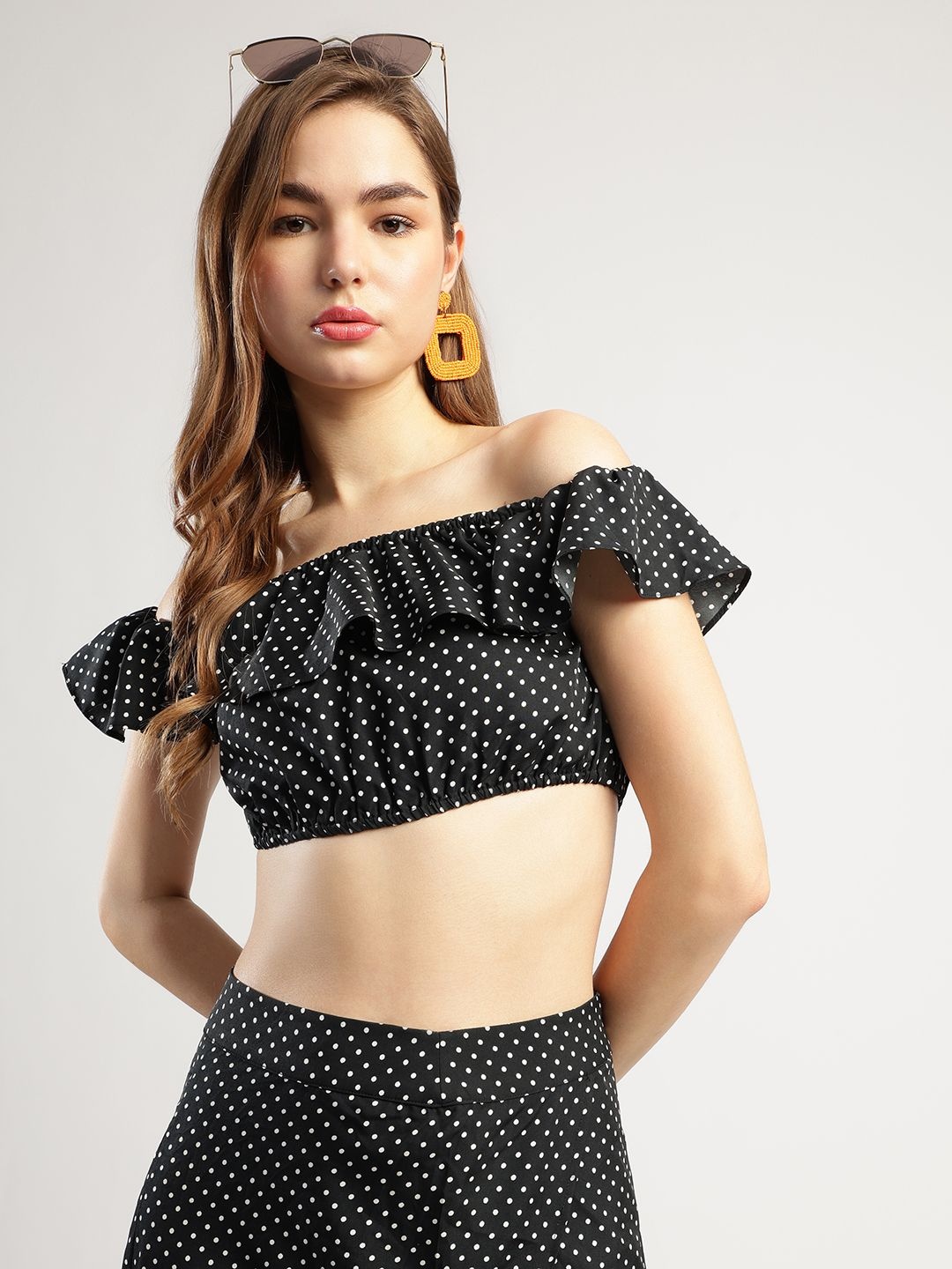

T TRYON ULTIMATE Printed Off Shoulder Neck Short Sleeves Top & Skirt, Black
