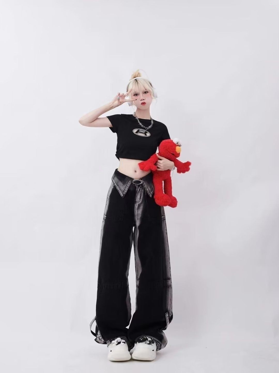 

StyleCast Women Original Mid-Rise Regular Fit Wide Leg Trouser, Black