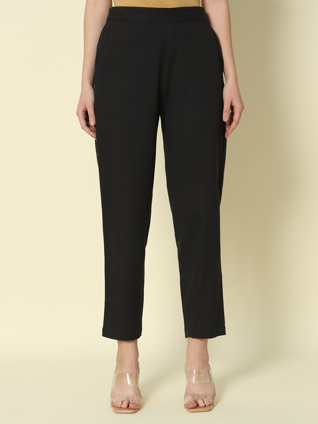 

FIORRA Women Mid-Rise Relaxed Regular Trousers, Black