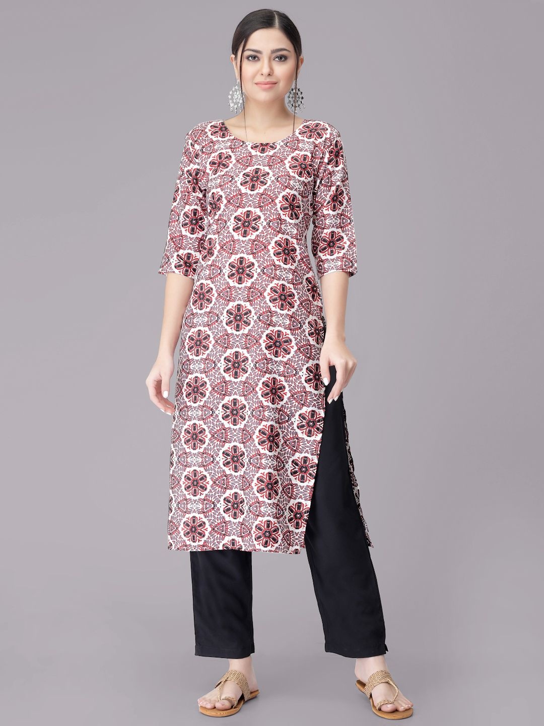 

7Threads Ethnic Motifs Printed Round Neck Straight Kurta With Trousers, Red